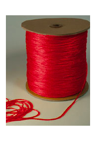 Chainette Spool 650 yards in Red